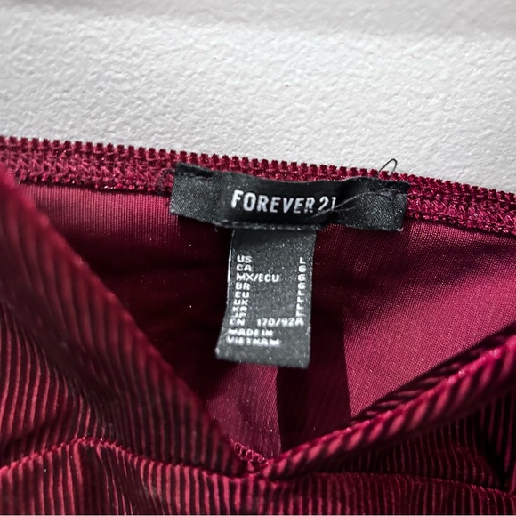 Forever 21 Cropped Bralette-Lg - Picture 2 of 5